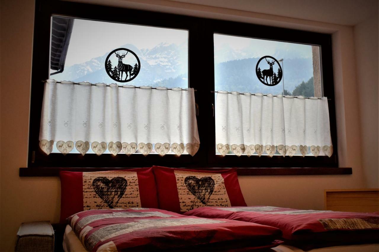 Enrosadira Apartment Molveno Bagian luar foto